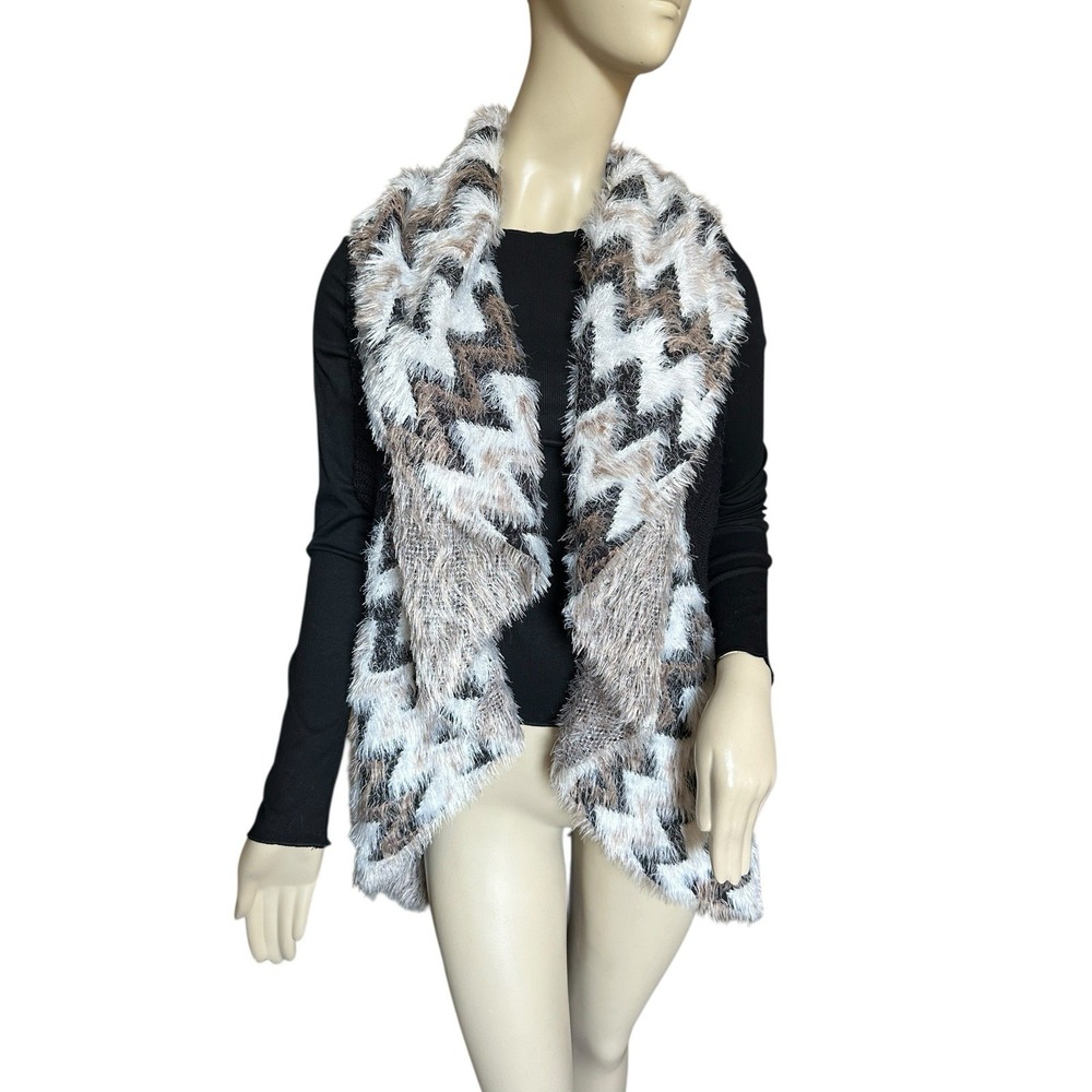 NWT Liquid By Sioni Sweater Vest 2X Eyelash Soft Shawl Collar Boho Cardigan Soft